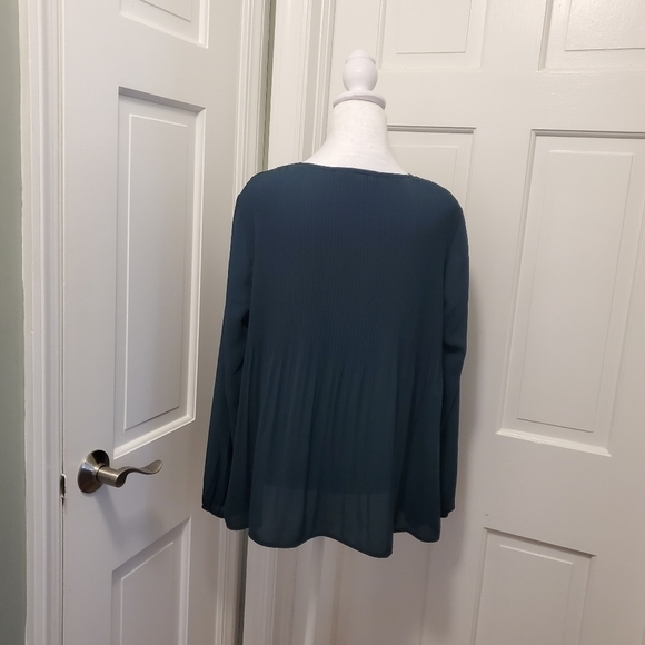 Daniel Rainn Green Blouse Size Medium, Business Casual - Picture 4 of 9